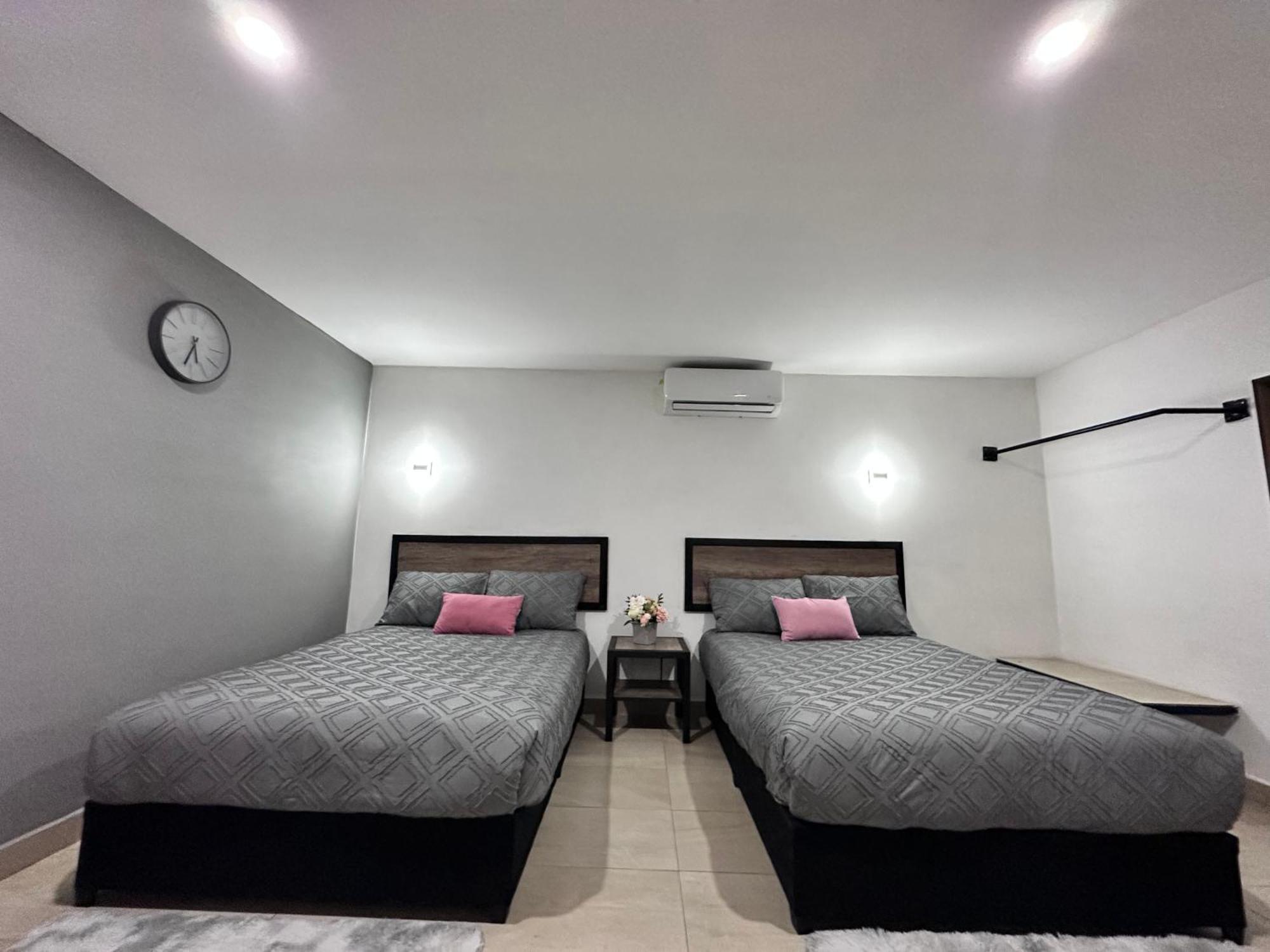 Departamentos Al Lado Del Mar En Zona Hotelera Канкун Екстериор снимка